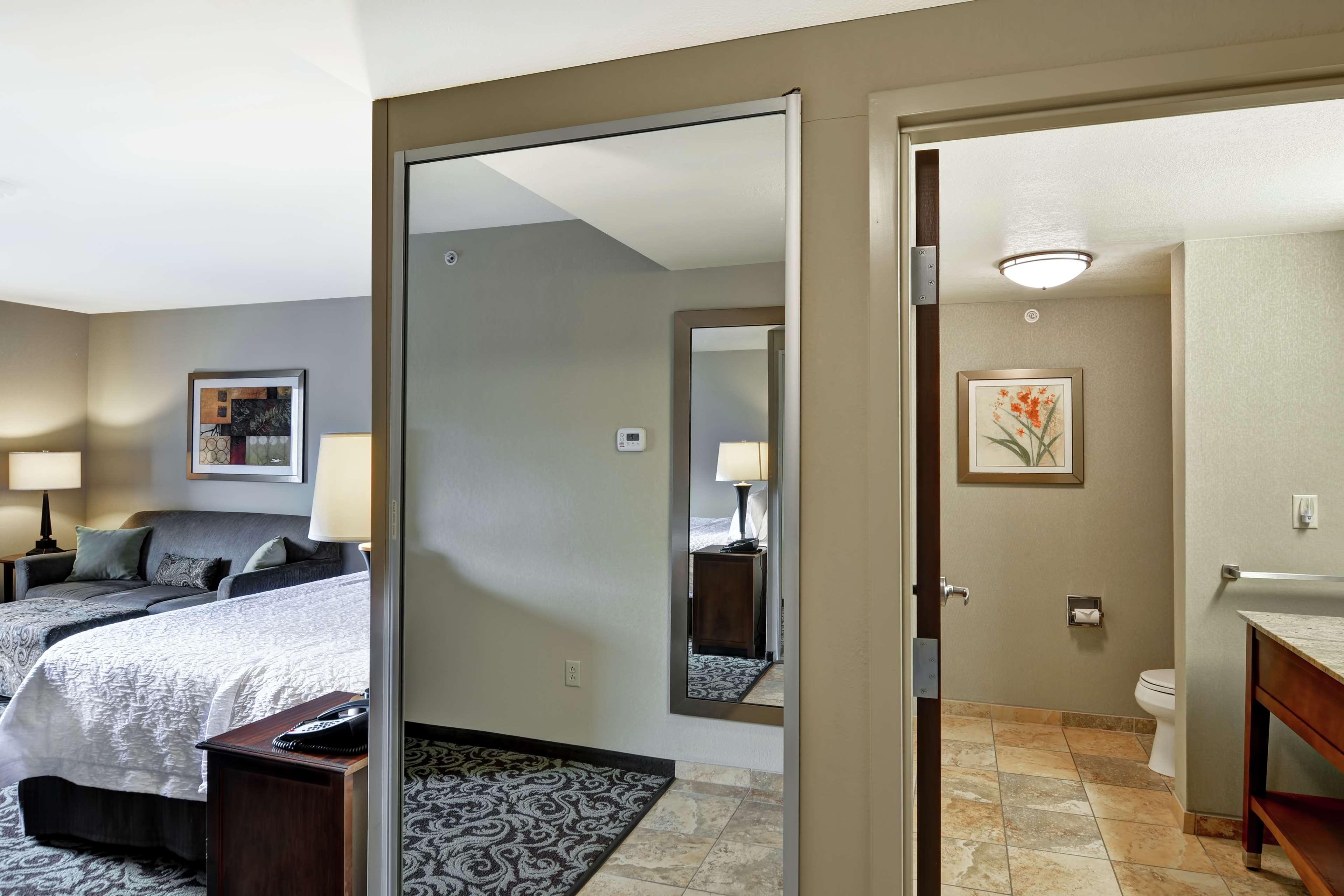 Hampton Inn And Suites New Hartford/Utica Eksteriør bilde
