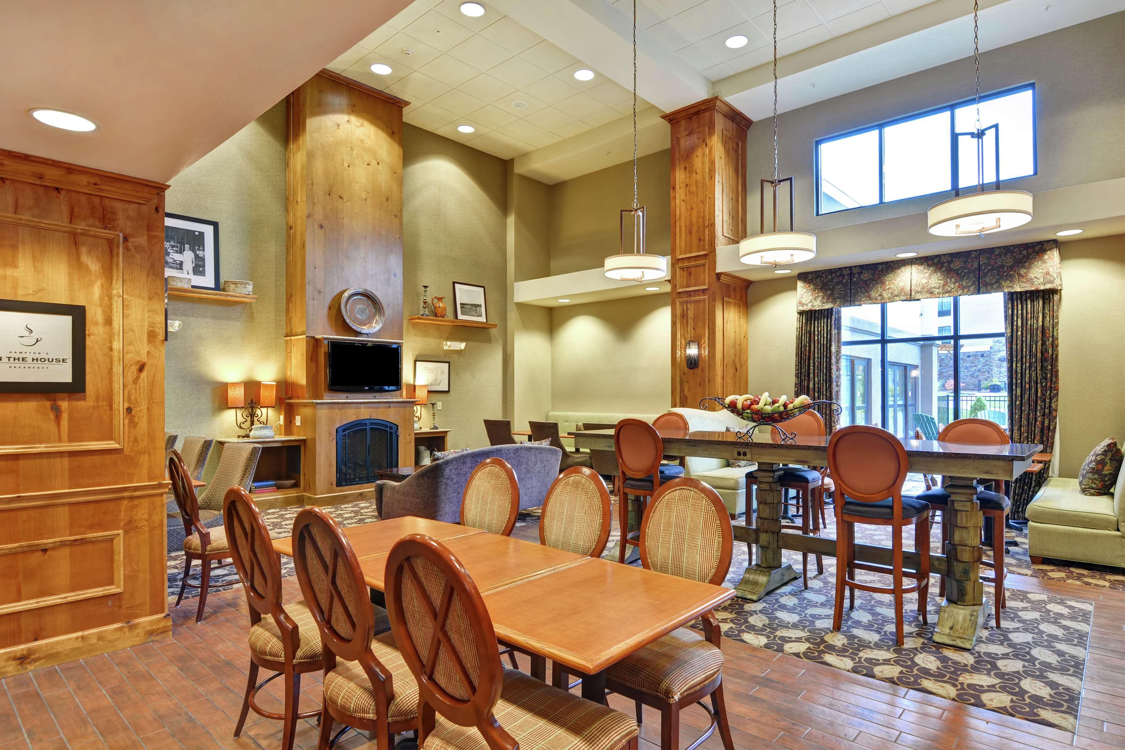 Hampton Inn And Suites New Hartford/Utica Eksteriør bilde