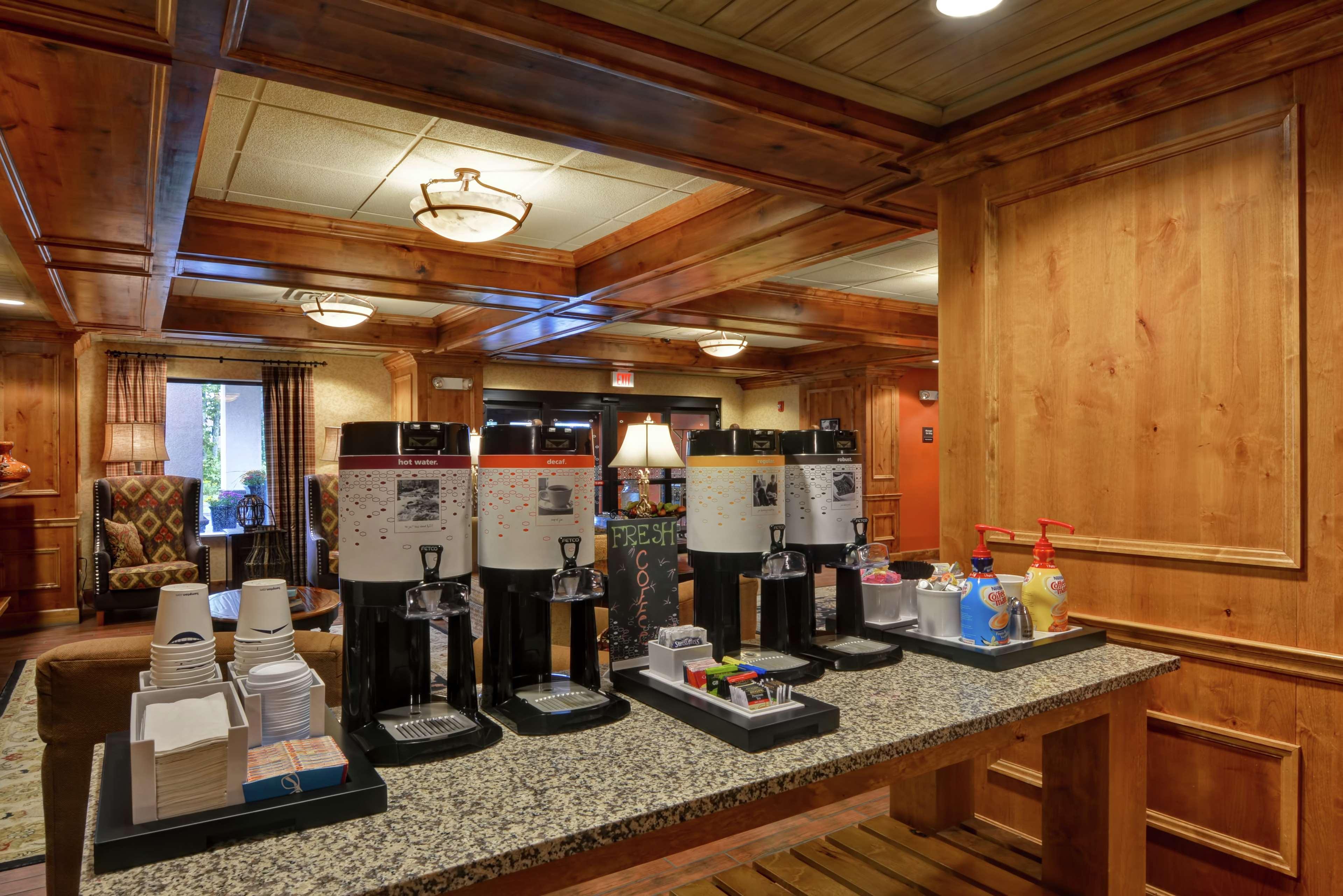 Hampton Inn And Suites New Hartford/Utica Eksteriør bilde
