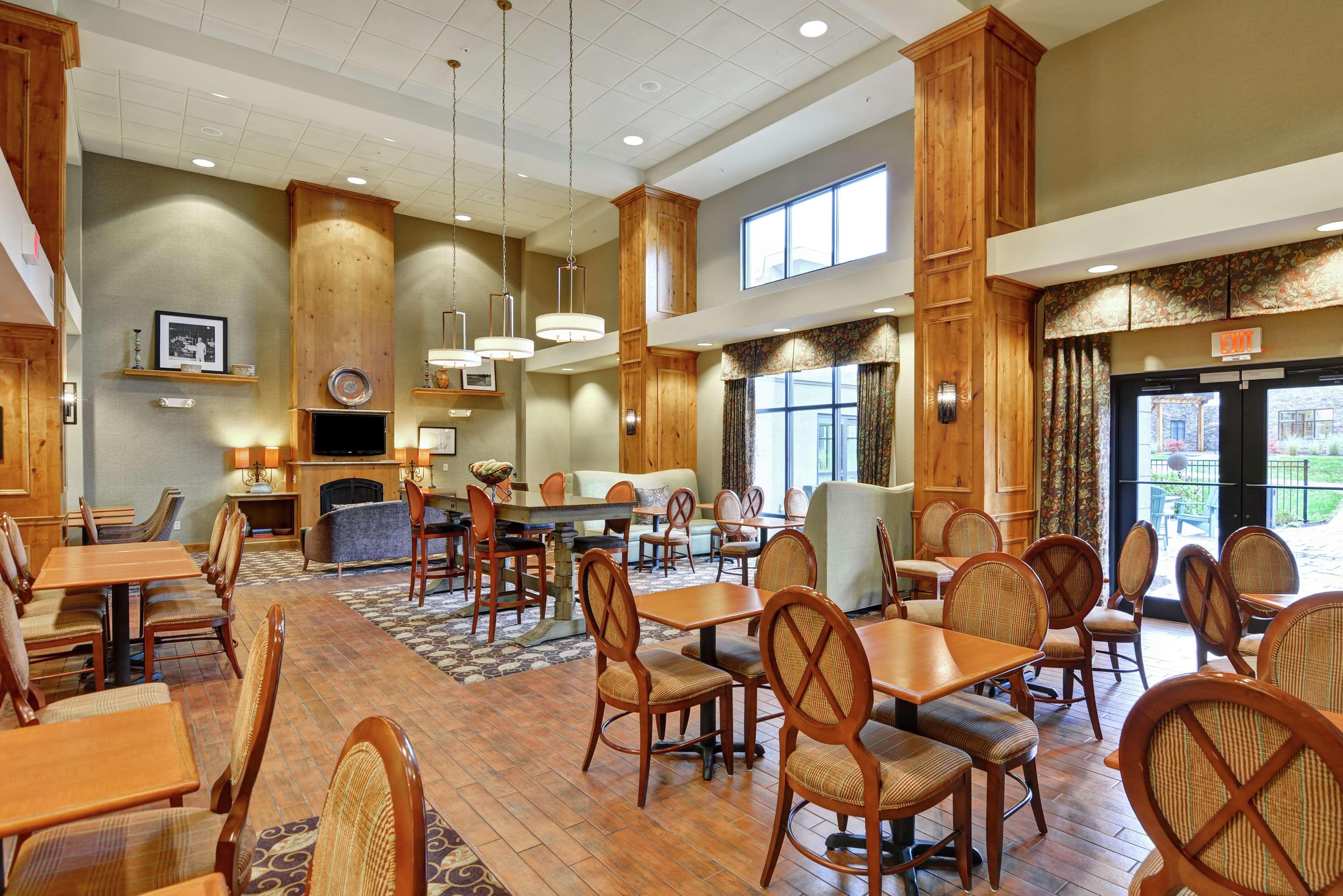 Hampton Inn And Suites New Hartford/Utica Eksteriør bilde