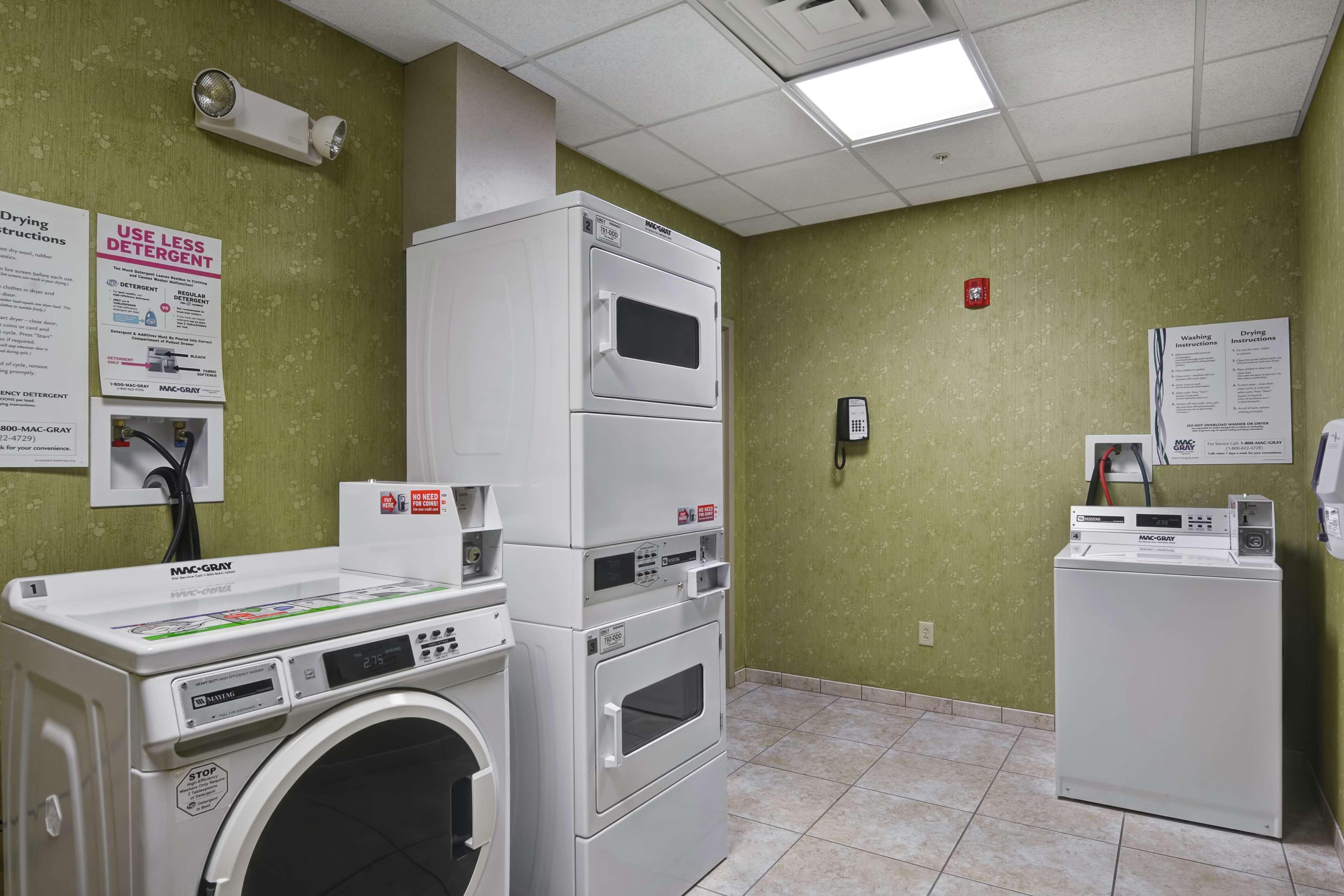 Hampton Inn And Suites New Hartford/Utica Eksteriør bilde